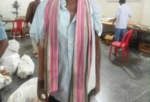 तीन साल बाद लौटे जिंदगी के पुराने दिन : कृत्रिम हाथ लगते ही रोनू ने पिया पानी, छलक उठीं आंखें