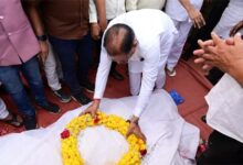 मुख्यमंत्री विष्णुदेव साय ने स्वर्गीय विधायक डोमनलाल कोर्सेवाड़ा को दी अंतिम विदाई