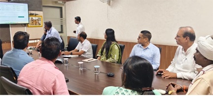 छत्तीसगढ़ में तेन्दूपत्ता संग्राहक परिवारों के लिए बड़ी राहत : राजमोहिनी देवी योजना के तहत 169 परिवारों को ₹2.42 करोड़ जारी