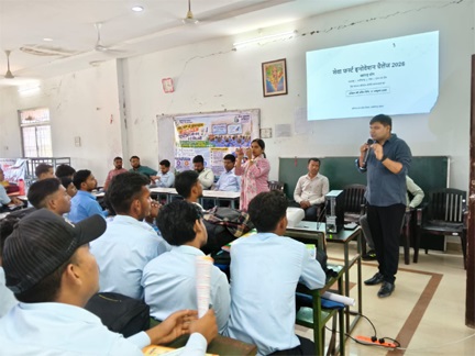 सेवा संकल्प अभियान में युवाओं को नवाचार और स्टार्टअप के अवसरों की जानकारी