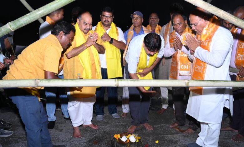WRS दशहरा मैदान में गूंजेगा जय श्रीराम का जयघोष, भव्य दशहरा महोत्सव की तैयारियों का विधायक पुरन्दर मिश्रा ने लिया जायजा